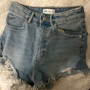 Zara cutoffs
